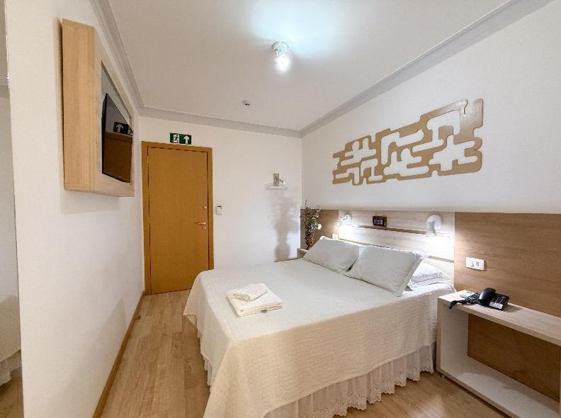 Grande Hotel Paranavaí Værelse billede